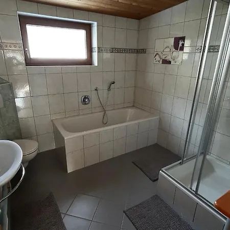 Haus Christophorus Apartment Tux